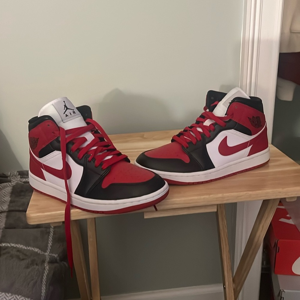 Women size 8 air Jordan’s